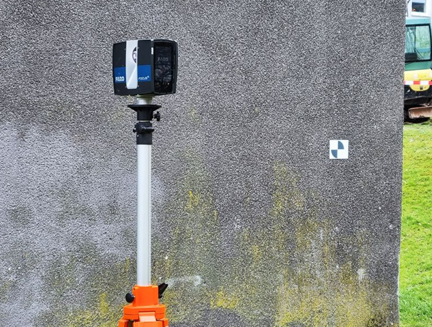 Laser scanner target Self-adhesive